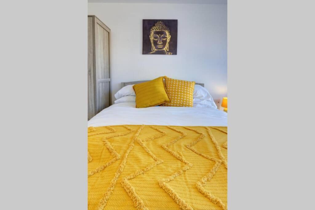 Appartement The Stratford Palace à Birmingham Extérieur photo