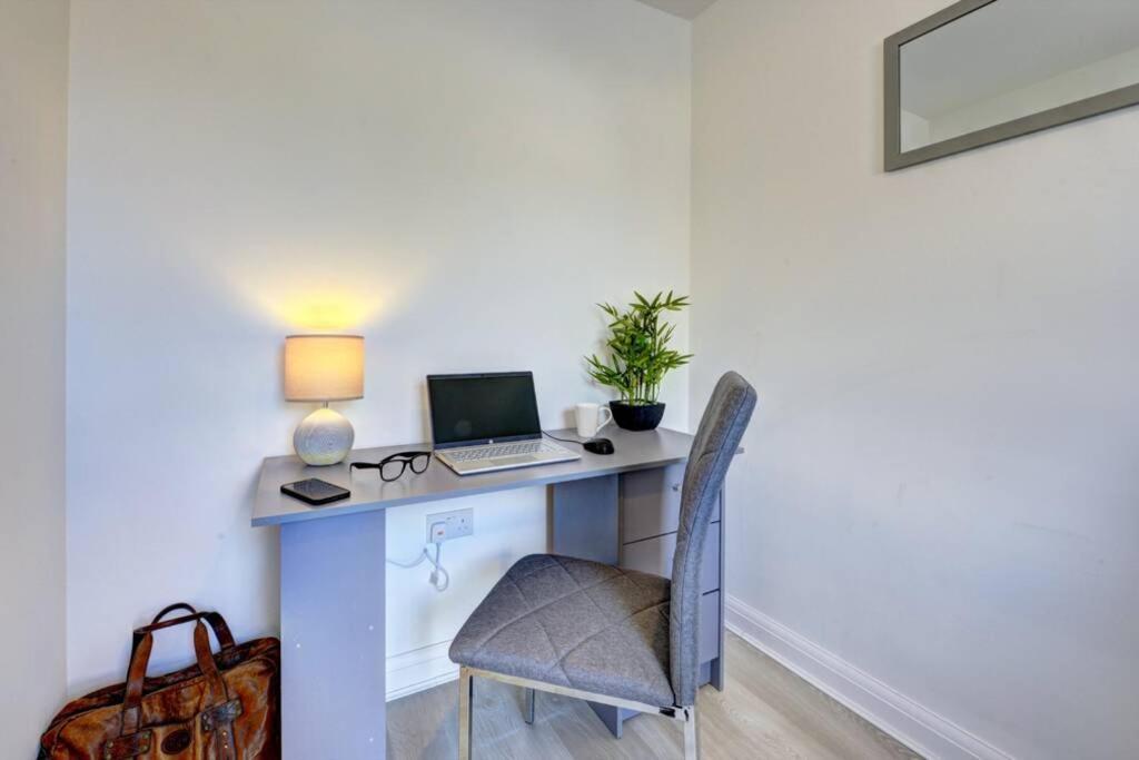 Appartement The Stratford Palace à Birmingham Extérieur photo